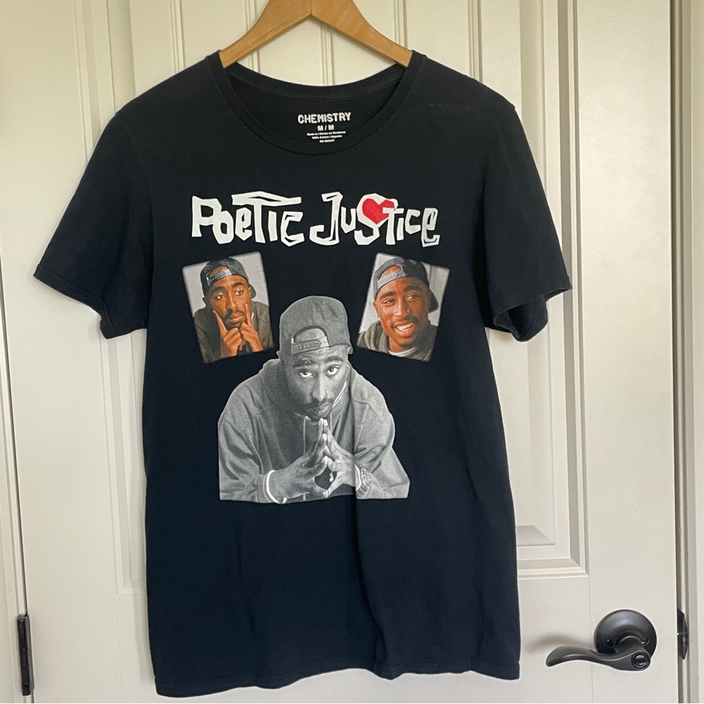 🎬 "Poetic Justice" graphic t-shirt featuring images of Tupac Shakur SZ.M 🎶